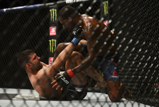 UFC On ESPN+ 29 Results- Thiago Moises Stuns Michael Johnson With ...