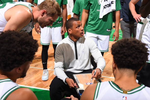 BOSTON, MA - OCTOBER 2: Head Coach Joe Mazzulla of the Boston Celtics speaks with the members of the team during the game against the Charlotte Hornets on October 2, 2022 at the TD Garden in Boston, Massachusetts. NOTE TO USER: User expressly acknowledges and agrees that, by downloading and or using this photograph, User is consenting to the terms and conditions of the Getty Images License Agreement. Mandatory Copyright Notice: Copyright 2022 NBAE (Photo by Brian Babineau/NBAE via Getty Images)