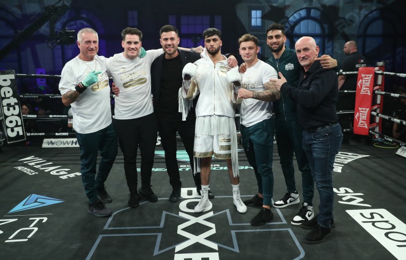 BEN SHALOMS BOXXER BREAKTHROUGH27/11/2022 ALEXANDRA PALACE PIC LAWRENCE LUSTIG SUPER-LIGHTWEIGHT CONTEST ADAM AZIM v RYLAN CHARLTON
