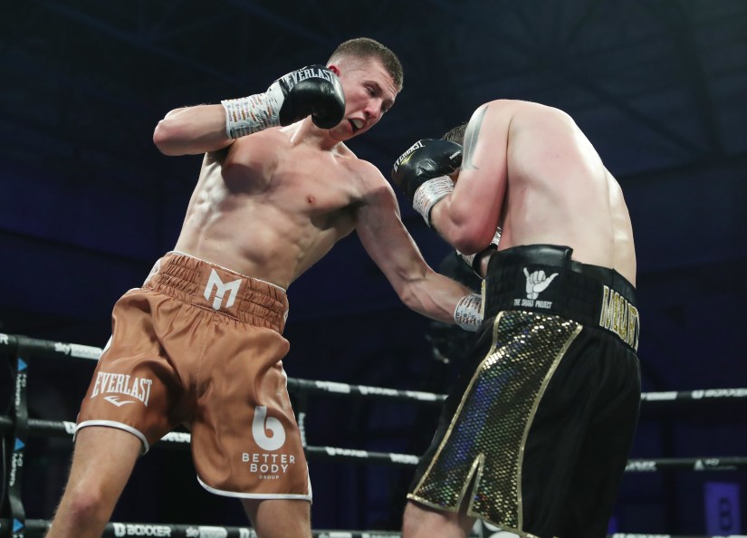 BEN SHALOM’S BOXXER BREAKTHROUGH27/11/2022 ALEXANDRA PALACE PIC LAWRENCE LUSTIG SUPER-WELTERWEIGHT CONTEST MICHAEL HENNESSY JNR v