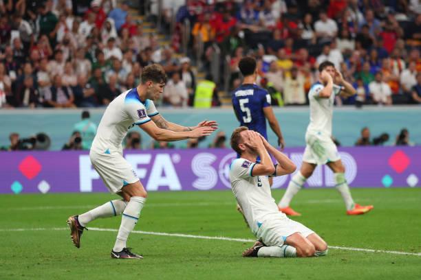 AL KHOR, QATAR - NOVEMBER 25: Harry Kane of England reacts after a missed chance during the FIFA World Cup Qatar 2022 Group B match between England and USA at Al Bayt Stadium on November 25, 2022 in Al Khor, Qatar. (Photo by Marc Atkins/Getty Images)